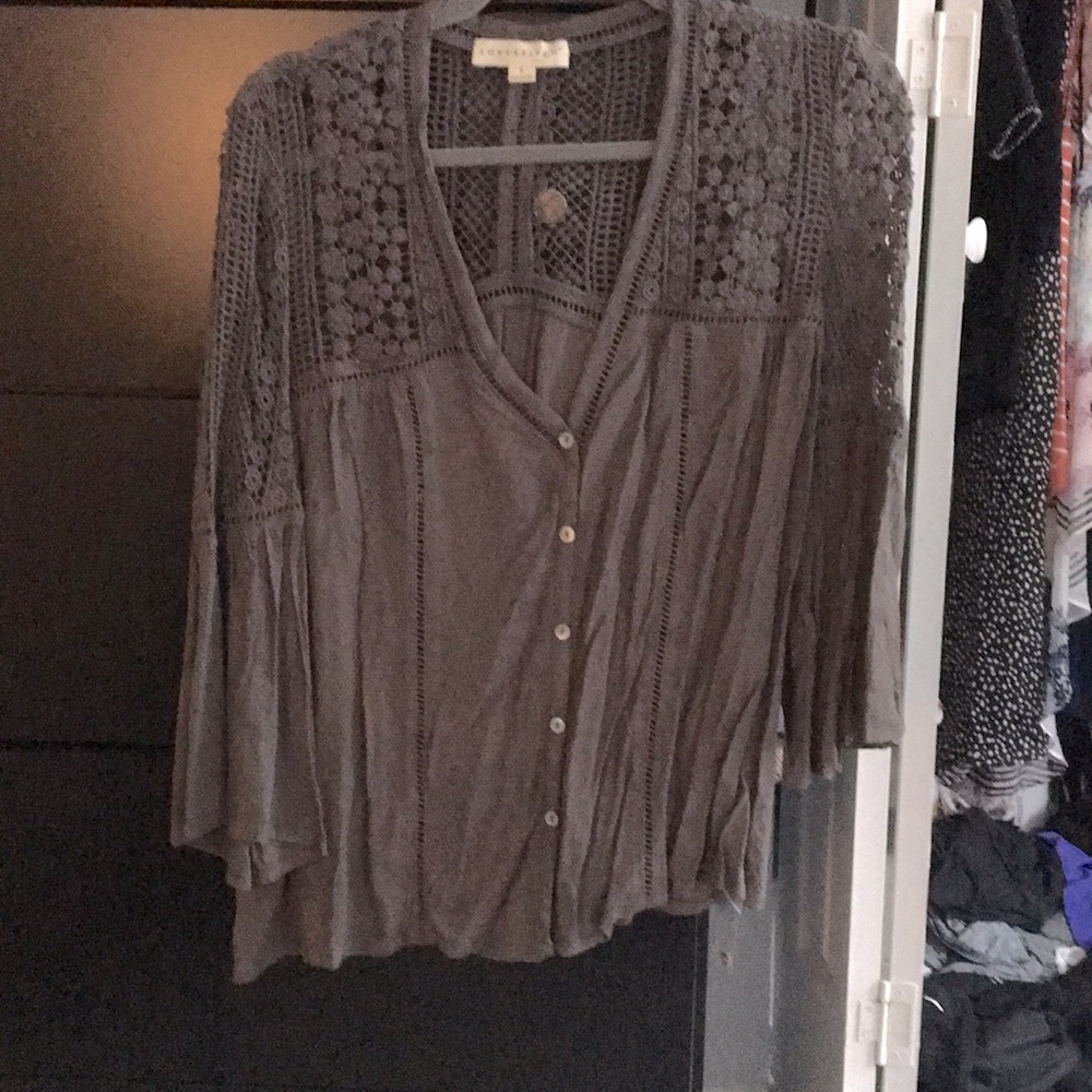 Woman’s blouse
